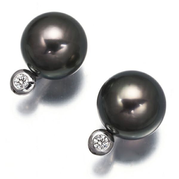 ミキモト ピアス ブラックパール 真珠 9.1mm/9.2mm ダイヤ K18WG 