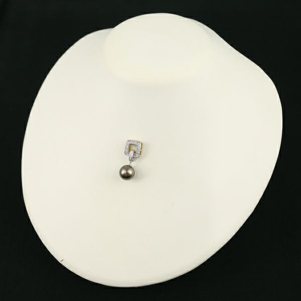 タサキ ペンダントトップ ブラックパール 黒蝶真珠 10.3mm ダイヤ 0.25ct 4WAY K18YG/WG
