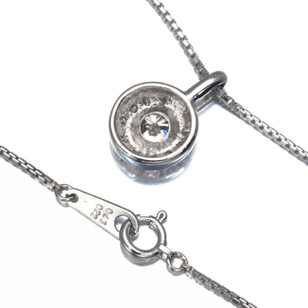 ダイヤ 0.43ct/0.22ct ハロー  ネックレス Pt850 