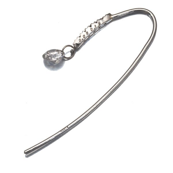ダイヤ 0.15ct/0.02ct 揺れる フック 片耳  ピアス Pt900