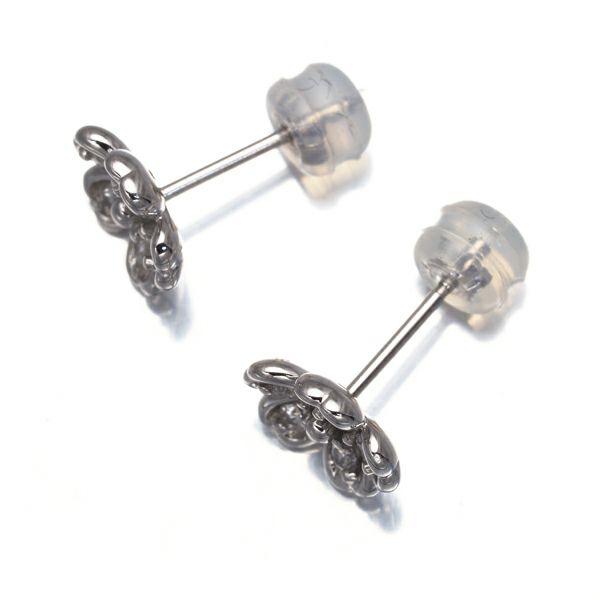 ダイヤ 0.28ct フラワー  ピアス K18WG 