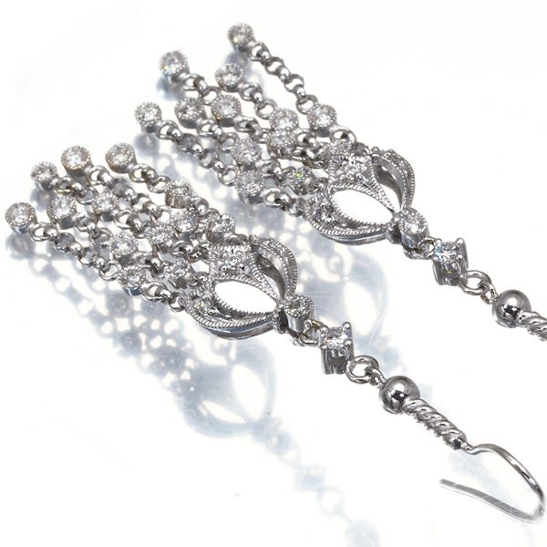 ダイヤ 0.22ct/0.22ct フック ミルグレイン 揺れる ピアス K14WG 