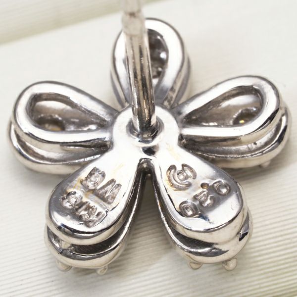 タサキ ピアス ダイヤ 0.20ct/0.20ct  フラワー K18WG 