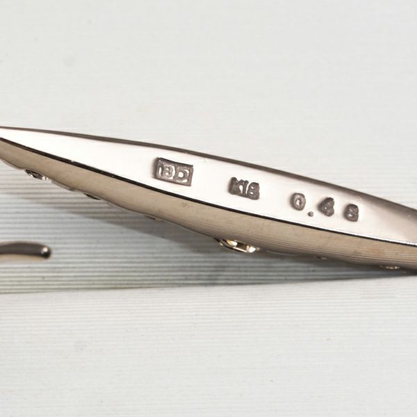 カシケイ ピアス ダイヤ 0.48ct ネイキッド フック K18BG 保証書